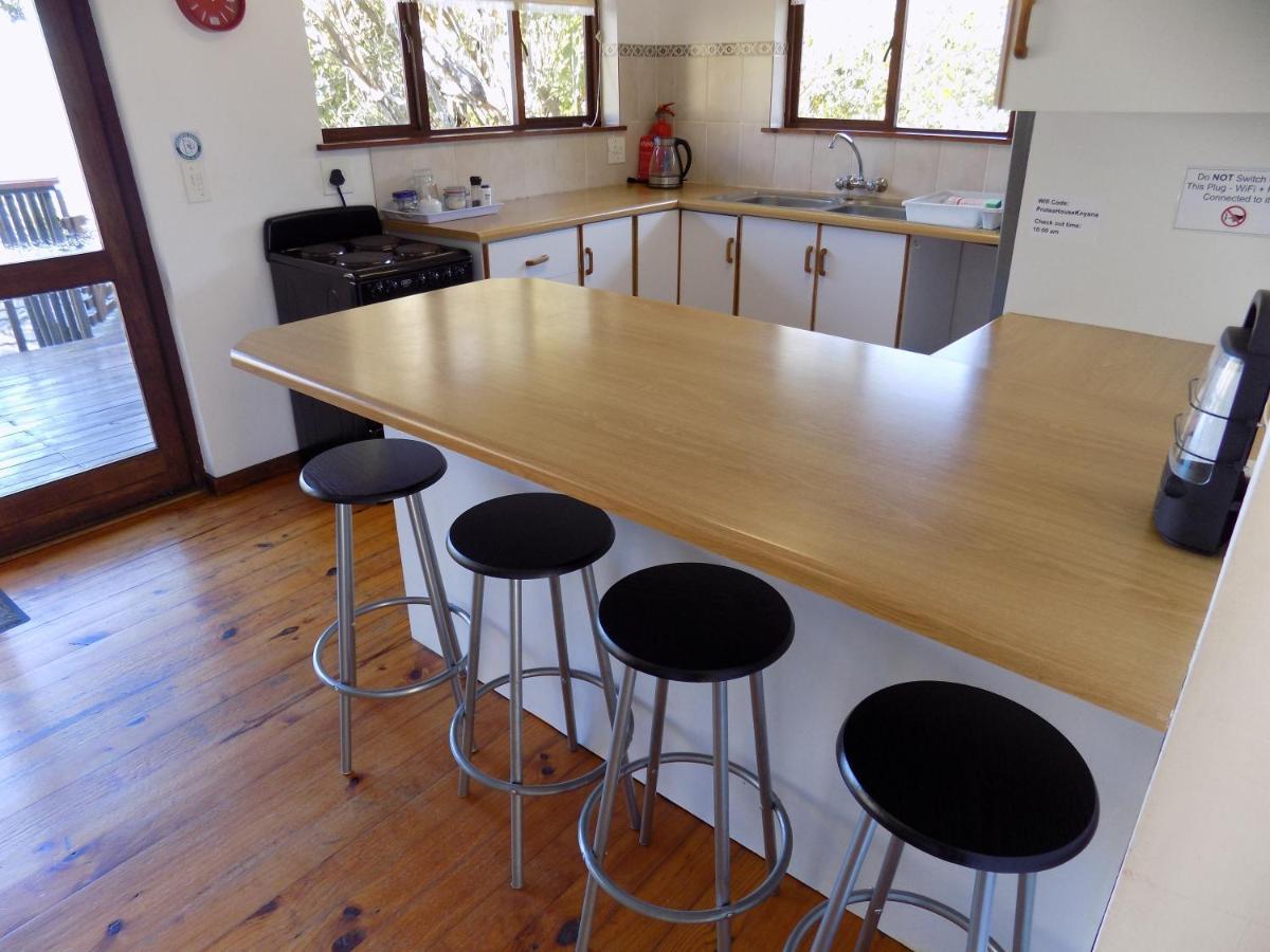 Protea Guest House Knysna Bagian luar foto