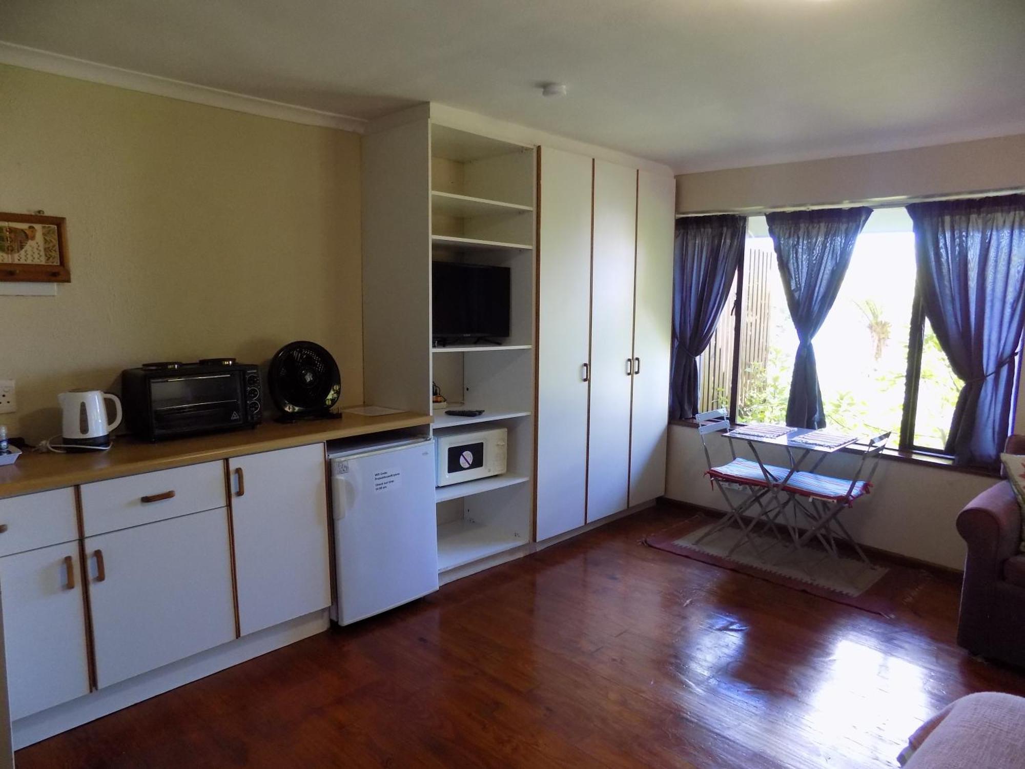 Protea Guest House Knysna Bagian luar foto